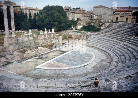 Théâtre romain d'Arles en Provence, France en photo en 1975 Banque D'Images