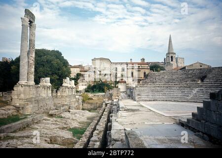 Théâtre romain d'Arles en Provence, France en photo en 1975 Banque D'Images