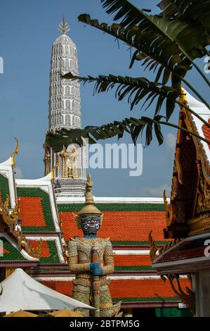 Phra Maha Montian Group est la grande résidence qui se compose de 7 bâtiments de liaison dans le complexe du Grand Palais à Bangkok, en Thaïlande. Banque D'Images