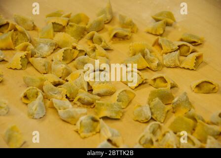 : Agnolotti à pâtes faites maison des Langhe, Piémont - Italie Banque D'Images