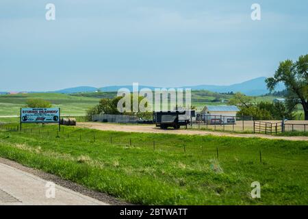 Sturgis, SD, Etats-Unis - 29 mai 2019 : le chemin de dragsters Sturgis Banque D'Images