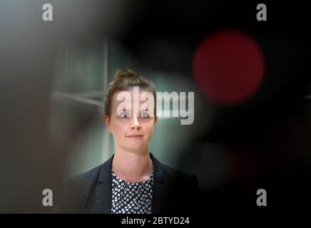 Berlin, Allemagne. 28 mai 2020. Gyde Jensen, porte-parole du groupe parlementaire du FDP et présidente du Comité des droits de l'homme, fait une déclaration sur la loi sur la sécurité à Hong Kong. Credit: Britta Pedersen/dpa-Zentralbild/dpa/Alay Live News Banque D'Images