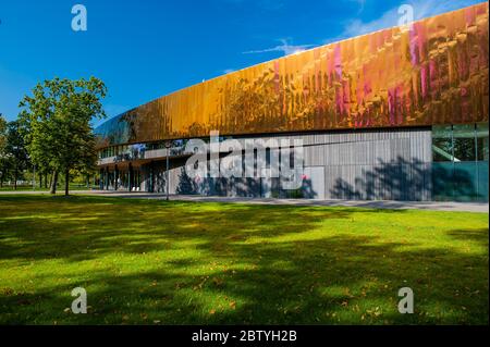 Sportcampus Zuiderpark, la Haye, pays-Bas. Est un centre sportif primé de 50 millions d'euros. Le campus sportif de 33,000 m2 a été conçu par arc Banque D'Images