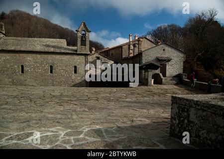 Sanctuaire de la Verna, sanctuaire franciscain dans les Apennines toscanes. Banque D'Images