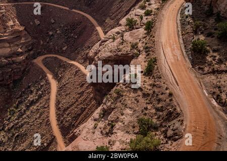 Shafer Trail, une route descendant dans Shafer Canyon depuis Island in the Sky dans le parc national de Canyonlands, Utah, États-Unis Banque D'Images