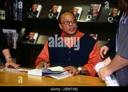 Événement de signature de livre Quincy Jones à Los Angeles, CA Banque D'Images