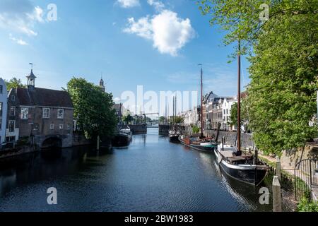 Le quartier historique de Delfshaven à Rotterdam, aux pays-Bas. Banque D'Images