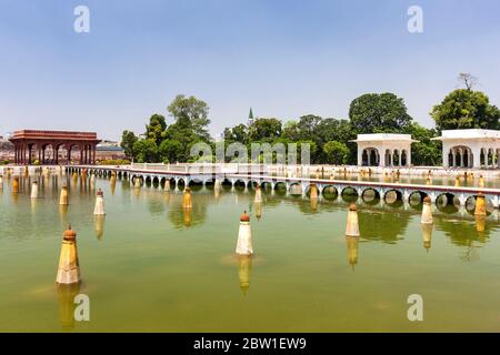 Les jardins Shalimar, ou les jardins Shalimar, l'Empire Mughal, Lahore, province du Punjab, Pakistan, Asie du Sud, Asie Banque D'Images