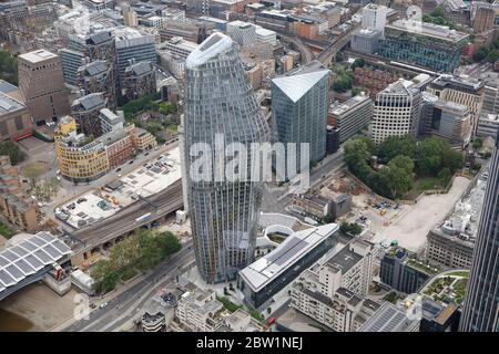 Vue aérienne de St George : un Blackfrair alias le bâtiment enceinte, Londres, Royaume-Uni Banque D'Images