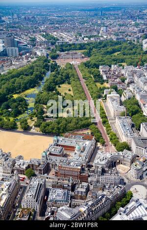 Vue aérienne du Mall et de Buckingham Palace, Londres, Royaume-Uni Banque D'Images