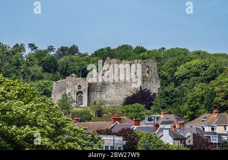 Château d'Oystermouth au-dessus du village d'Oystermouth dans la baie de Swansea, juste avant le village côtier de Mumbles.May, Spring, Springtime, Banque D'Images