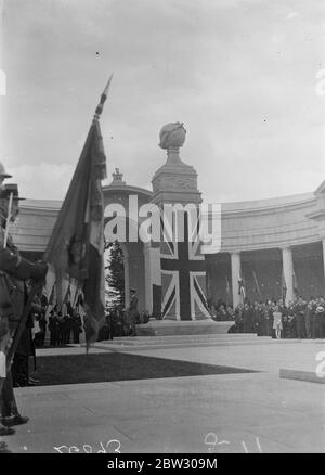 Vue de dévoilement du Mémorial d'Arras , France par Lord Trenchard . Août 1932 Banque D'Images