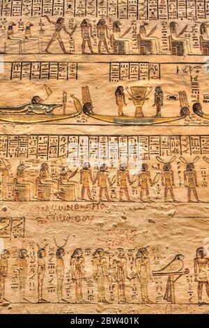 Reliefs, tombe de Ramses V & VI, KV9, Vallée des Rois, site classé au patrimoine mondial de l'UNESCO, Louxor, Egypte Banque D'Images