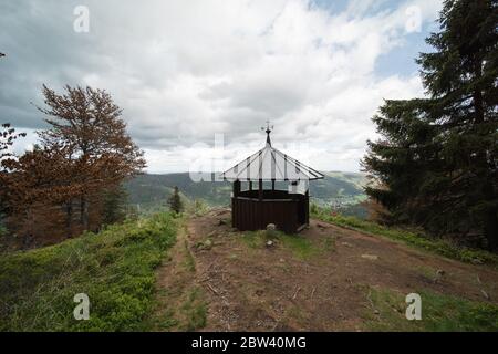 C'est le sommet de la spießhorn 1350m de haut dans la forêt noire du sud en Allemagne, sur le sommet il y a un pavillon d'observation. Banque D'Images