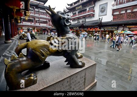 Ville Dieu Temple de Shanghai région et environs, un grand quartier commercial. Chine Banque D'Images