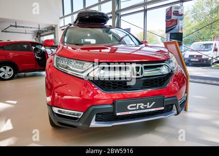 Gdansk, Pologne - 28 mai 2020 : nouveau modèle Honda CR-V présenté dans le hall d'exposition de Gdansk Banque D'Images