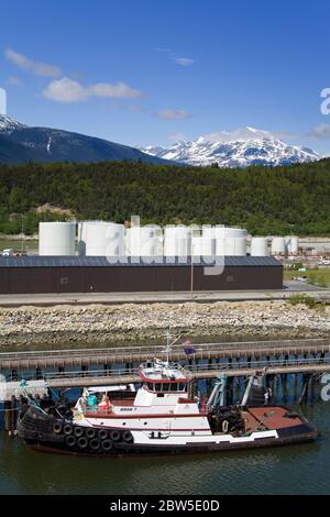 Remorqueur à Ore Dock, Skagway, Alaska du Sud-est, États-Unis Banque D'Images