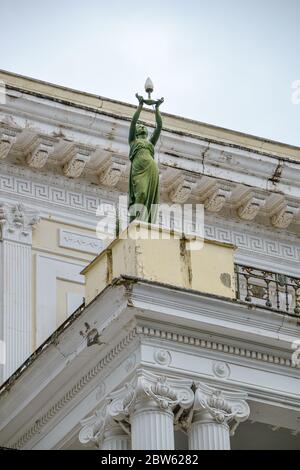 Sculpture au palais Achilleion de l'île de Corfou, Grèce Banque D'Images