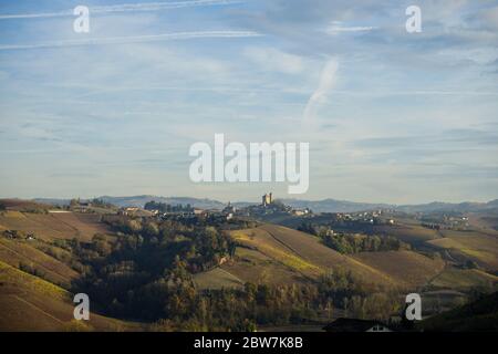 Collines autour de Serralunga d'Alba, Italie - Piémont Banque D'Images