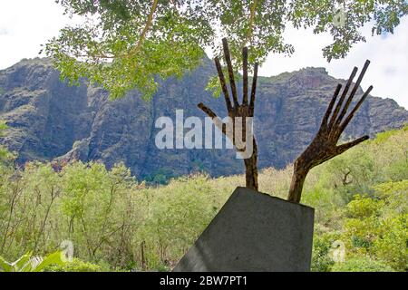 Un monument dédié aux esclaves qui préféraient se tuer au mont le Morne à Maurice au lieu d'être repris Banque D'Images