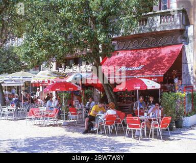 Pâtisserie et restaurant, Praca da Liberdade, Porto (Porto), région Norte, Portugal Banque D'Images