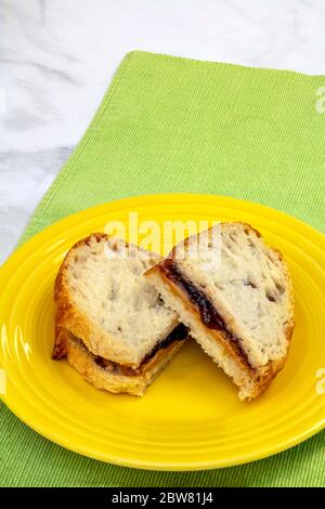 Sandwich au beurre d'arachide et à la gelée, par James D Coppinger/Dembinsky photo Assoc Banque D'Images