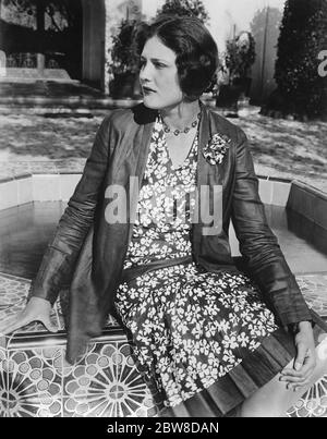 Madame Caroline Bishop deviendra Madame Gene Tunney . Mlle Caroline Bishop , qui a été rapporté engagé au champion du monde poids lourd . 29 mars 1928 Banque D'Images