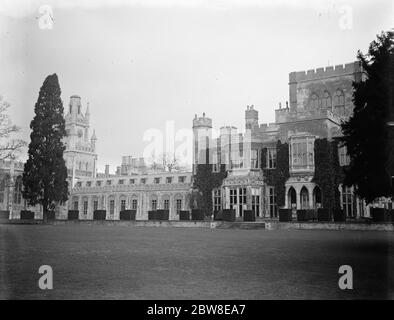 Jardins mondialement célèbres à ouvrir au public. Jardins de la maison d'Ashridge . 26 mars 1929 Banque D'Images