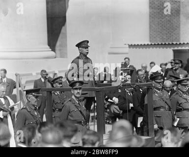 Menin Gate dévoilé à Ypres, Belgique . Le maréchal Lord Plumer parlant après le dévoilement . 24 juillet 1927 Banque D'Images