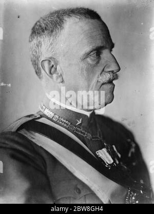 Un nouveau portrait du roi d'Italie , Victor Emmanuel III 1 mai 1930 Banque D'Images