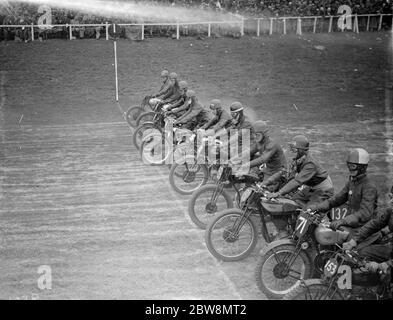 Courses de motocyclisme à Brands Hatch le lundi de Pâques 18 avril 1938 . Banque D'Images