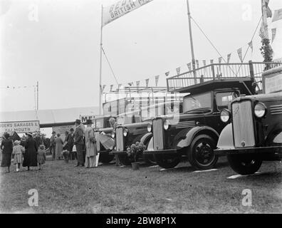 Un cas de spectacle ford bedford à une foire à Cornwall . 1936 . Banque D'Images