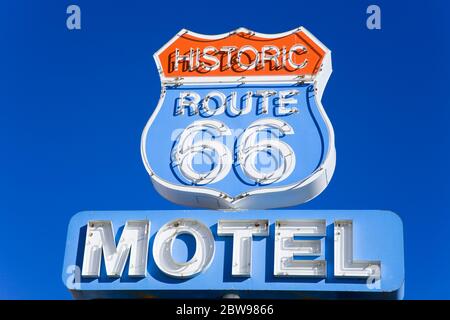 Route 66 panneau Motel, Seligman, Arizona, États-Unis Banque D'Images