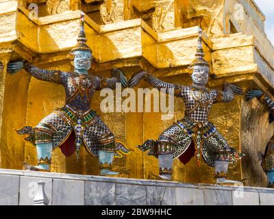 Démon Guardian à Wat Phra Kaew Bangkok Thaïlande. Banque D'Images