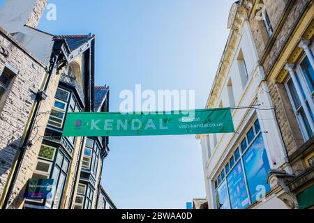 Panneau touristique Kendal Green au sommet de Finkle Street Banque D'Images