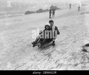 Tobagganing sur Hampstead Heath 22 janvier 1917 Banque D'Images