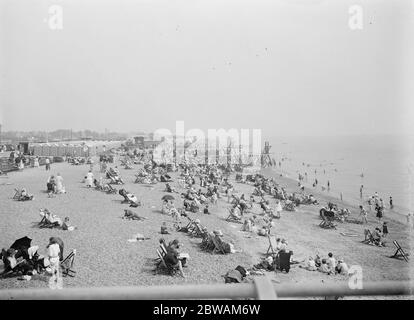 Southsea est une station balnéaire située à Portsmouth 1925 Banque D'Images