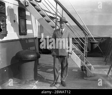 Sir Phillip Gibbs à bord de la RMS Adriatique , pour des vacances au Caire , Egypte Banque D'Images