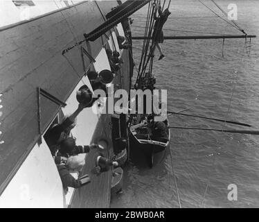 Re - tournage du film de Nelson qui a été détruit par le feu . Beaucoup de scènes ont été prises à bord de la ' victoire du HMS ' à Portsmouth 14 juillet 1918 Banque D'Images