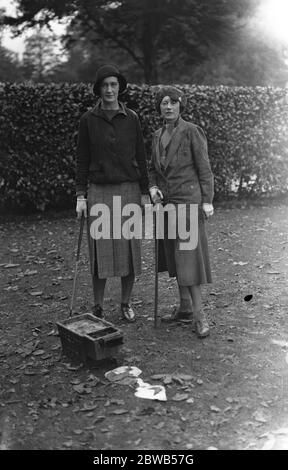 Golf parlementaire pour dames à Ranelagh . Mme Bobby Jenkinson et Marchionne de Headfort . 1932 Banque D'Images