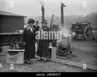 Mme Norrie , CBE , ( à gauche ) et la princesse Helena Victoria , ont été représentées à Hyde Park lors de la grève générale . Mai 1926 Banque D'Images