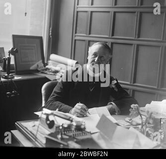 Sir Vansittary Bowater , candidat conservateur pour la City de Londres . 24 janvier 1924 Banque D'Images