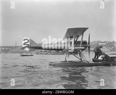 Première course internationale d'hydravions à Bournemouth M Cassle ( France ) à Nieuport 11 septembre 1919 Banque D'Images