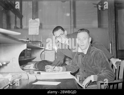 Survivants de la ' Sultan Star ' ( Blue Funnel Line ) , torpillé par le nazi ' UN 3ème dirigeant et le chef de l'observateur a Bartleti 16 février 1940 Banque D'Images