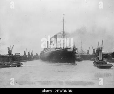 L'Imperator SS arrive à Southampton le 23 décembre 1919 Banque D'Images