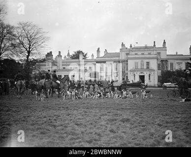 Warfield Hall , près de Bracknell , résidence de M. W i Shard , scène d'une rencontre de la chasse au Garth 14 janvier 1928 Banque D'Images