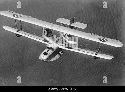 Une usine américaine d'avions Naval PN-12 photographiée en survolant la baie de San Diego . 24 février 1927 Banque D'Images