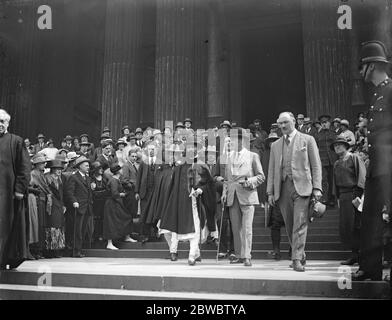 Le Régent d'Abyssinia à la cathédrale Saint-Paul . Le Regent est vu en quittant la cathédrale . 10 juillet 1924 Banque D'Images