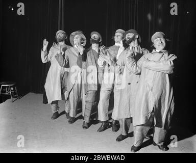 Le Miroir Juif au Pavillon de Londres . Les six Frères . 3 mars 1926 Banque D'Images