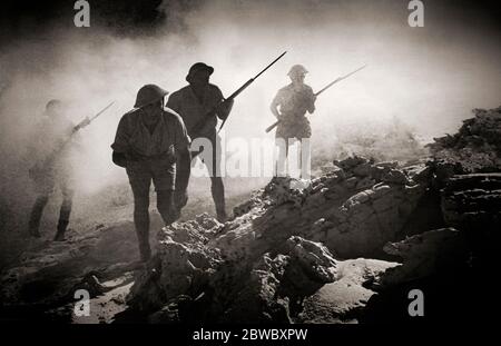 Les troupes de la première bataille d'El Alamein (du 1er au 27 juillet 1942), une bataille de la campagne du désert occidental de la deuxième Guerre mondiale, ont combattu en Égypte entre les forces de l'axe (Allemagne et Italie) de l'Armée Panzer Afrique (Panzerarmee Afrika), Qui comprenait les Korps Afrika sous le maréchal (Generalfeldmarschall) Erwin Rommel et les forces alliées (British Imperial et Commonwealth) (Grande-Bretagne, Inde britannique, Australie, Afrique du Sud et Nouvelle-Zélande) de la huitième armée (général Claude Auchinleck). Banque D'Images